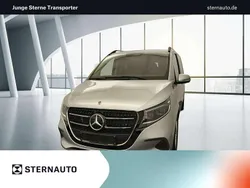 Hightechsilber metallic Gebraucht 2024 Mercedes V220 Style Van / Kleinbus | 60.950 €