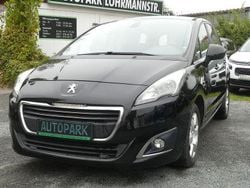Schwarz Gebraucht 2015 Peugeot 5008 Active Van / Kleinbus | 8.000 € (Etwas zu teuer)
