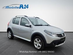 Grau Gebraucht 2011 Dacia Sandero Stepway Kleinwagen | 7.499 €