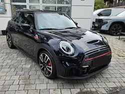 Schwarz Gebraucht 2022 Mini John Cooper Works Kleinwagen | 34.900 € (Teuer)