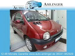 Rot Gebraucht 2005 Renault Twingo Privilege Kleinwagen | 2.500 € (Etwas zu teuer)