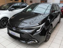 Mysticschwarz mica metallic Neu 2024 Toyota Corolla Lounge Kombi | 39.890 €