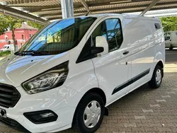 Weiß Gebraucht 2019 Ford Transit Custom Van / Kleinbus | 15.000 € (Superpreis)