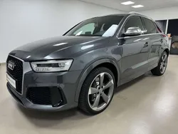 Grau Gebraucht 2015 Audi RS Q3 Sport SUV | 29.990 € (Teuer)