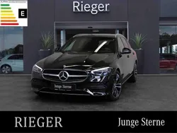 Black metallic Gebraucht 2024 Mercedes C200 Avantgarde Kombi | 41.489 € (Fairer Preis)
