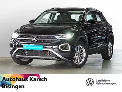 Deep black perleffekt (metallic) Gebraucht 2022 VW T-Roc Style SUV | 18.890 € (Fairer Preis)