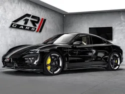 Schwarz Gebraucht 2021 Porsche Taycan Turbo S Limousine | 97.500 €