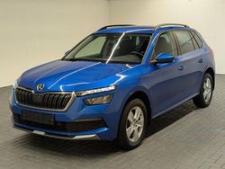 Raceblau metallic Gebraucht 2024 Skoda Kamiq Ambition SUV | 21.480 € (Guter Preis)