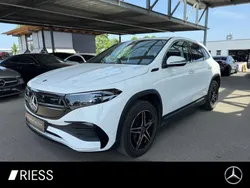 Weiss Gebraucht 2022 Mercedes EQA250+ AMG SUV | 33.840 € (Fairer Preis)