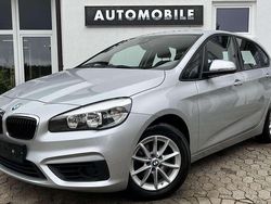 Silber Gebraucht 2015 BMW 218 Active Tourer Van / Kleinbus | 13.979 € (Fairer Preis)