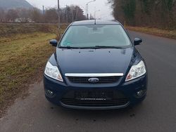 Blau Gebraucht 2010 Ford Focus Kombi | 2.750 € (Fairer Preis)
