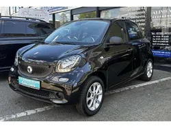 Schwarz Gebraucht 2016 Smart ForFour Passion Limousine | 8.800 € (Guter Preis)