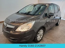 Grau Gebraucht 2013 Opel Meriva Active Van / Kleinbus | 4.980 € (Guter Preis)