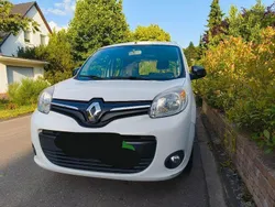 Weiß Gebraucht 2015 Renault Kangoo Happy Family Van / Kleinbus | 6.000 € (Superpreis)