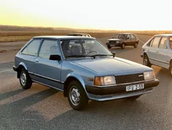 Blau Gebraucht 1981 Mazda 323 Limousine | 6.990 €