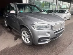 BMW X5 M50