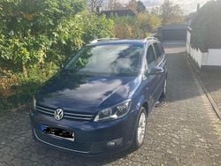 Blau Gebraucht 2013 VW Touran Life Van / Kleinbus | 6.990 € (Guter Preis)