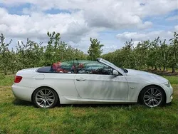 Rot Gebraucht 2012 BMW 320 Cabriolet Sport Line Cabrio | 17.000 € (Teuer)