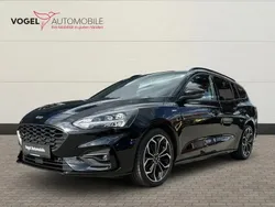 Schwarz Gebraucht 2020 Ford Focus ST-Line Kombi | 17.950 € (Fairer Preis)