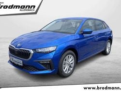 Race blau metallic Neu 2025 Skoda Scala Selection Kleinwagen | 26.450 € (Fairer Preis)