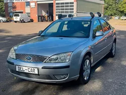 Silber Gebraucht 2006 Ford Mondeo Futura Limousine | 2.499 € (Fairer Preis)