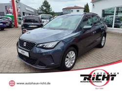Grau Gebraucht 2024 Seat Arona Style SUV | 17.570 € (Guter Preis)