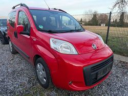 Rot Gebraucht 2013 Fiat Qubo Trekking Van / Kleinbus | 3.990 € (Guter Preis)