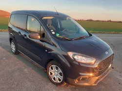 Blau Gebraucht 2018 Ford Transit Van / Kleinbus | 10.850 € (Fairer Preis)