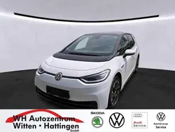 Weiß Gebraucht 2022 VW ID.3 Pro Performance Kleinwagen | 22.690 € (Guter Preis)