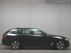 Schwarz Gebraucht 2020 BMW 520 Performance Kombi | 20.480 € (Superpreis)