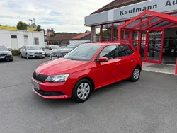 Rot Gebraucht 2017 Skoda Fabia Active Limousine | 8.500 € (Guter Preis)