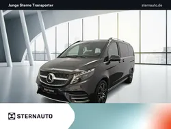Grau Gebraucht 2023 Mercedes V300 AMG Van / Kleinbus | 64.950 € (Fairer Preis)