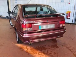 Gebraucht 1990 Renault R9 Limousine | 2.500 €
