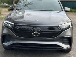 Grau Gebraucht 2021 Mercedes EQA250 SUV | 28.350 € (Guter Preis)