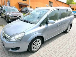 Silber Gebraucht 2009 Opel Zafira Innovation Van / Kleinbus | 2.490 € (Fairer Preis)