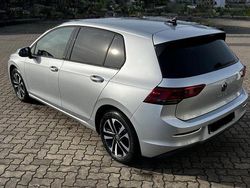 Silber Gebraucht 2021 VW Golf VIII United Limousine | 21.900 € (Guter Preis)