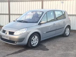 Beige Gebraucht 2005 Renault Scénic II Exception Van / Kleinbus | 1.800 € (Guter Preis)
