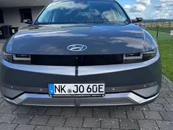 Grau Gebraucht 2024 Hyundai Ioniq 5 SUV | 41.500 € (Fairer Preis)