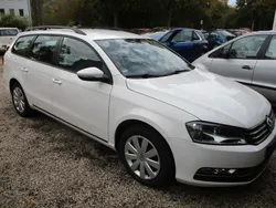 Weiß Gebraucht 2012 VW Passat Trendline Kombi | 6.300 € (Fairer Preis)