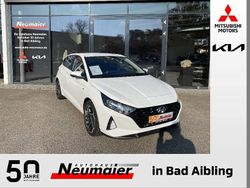 Weiß Gebraucht 2021 Hyundai i20 Limousine | 15.900 € (Fairer Preis)