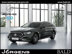Grau graphitgrau metallic Gebraucht 2025 Mercedes E220 Avantgarde Kombi | 48.680 € (Superpreis)