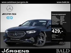 Unilack schwarz Gebraucht 2023 Mercedes E220 Avantgarde Limousine | 49.880 € (Fairer Preis)