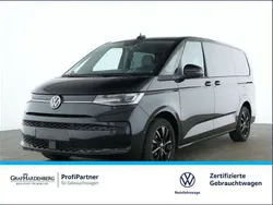 Deep black perleffekt Gebraucht 2024 VW T7 Life Van | 61.480 € (Teuer)