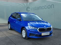 Blau Gebraucht 2023 Skoda Fabia Active Kleinwagen | 14.790 € (Guter Preis)