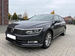 Grau Gebraucht 2016 VW Passat Highline Limousine | 11.500 € (Guter Preis)