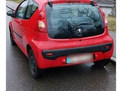 Rot Gebraucht 2006 Peugeot 107 Kleinwagen | 500 € (Superpreis)