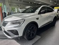 Weiß Gebraucht 2022 Renault Arkana R.S. SUV | 22.790 € (Guter Preis)