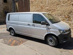 Silber Gebraucht 2017 VW T6 Van | 17.999 € (Fairer Preis)