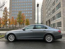 Grau Gebraucht 2017 Mercedes E200 Limousine | 23.900 € (Superpreis)