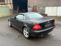 Schwarz Gebraucht 2001 Mercedes SLK230 Cabrio | 1.000 € (Superpreis)